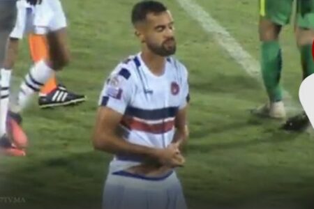 الحزن يخيم على لاعبي شباب المحمدية بعد الخسارة امام المغرب التطواني بقلب المحمدية