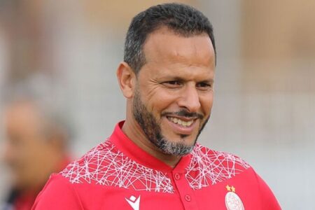 من جديد.. بنشريفة يعتذر عن تدريب فريق بالبطولة الاحترافية