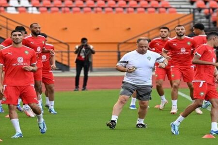 المنتخب الوطني يتعادل أمام مضيفه الإيفواري وديا