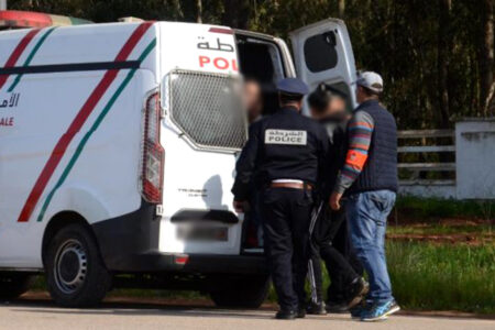 توقيف 25 شخصا بالبيضاء من المحسوبين على أحد فصائل كرة القدم بسبب تبادل العنف وإلحاق خسائر مادية بممتلكات الغير