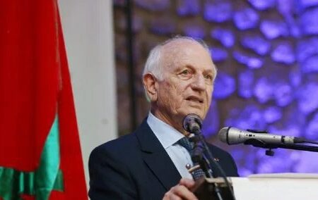 السيد أندري أزولاي يمثل جلالة الملك في منتدى باريس للسلام