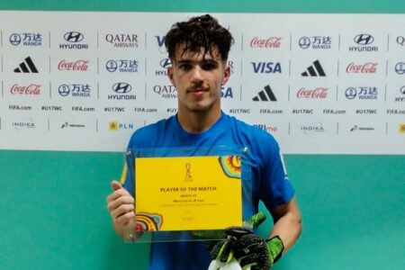 الفيفا تختار الدولي المغربي طه بنغزيل احسن لاعب في لقاء المنتخب الوطني لاقل من 17 سنة أمام ايران
