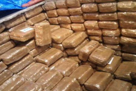 حجز 48 كلغ من مخدر الشيرا بمعبر باب سبتة