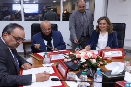 الرباط.. التوقيع على مذكرة تفاهم لتعزيز الرقمنة في الجامعات المغربية