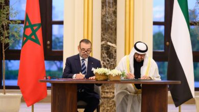 Photo of صاحب الجلالة الملك محمد السادس يجري مباحثات على انفراد مع رئيس دولة الإمارات العربية المتحدة