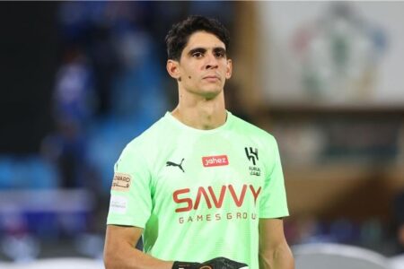 الدولي المغربي ياسين بونو يواصل التألق بالحصول على جائزة جديدة