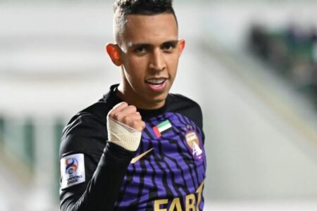 بهدف عالمي.. سفيان رحيمي يدق أبواب المنتخب الوطني من جديد قبل الكان
