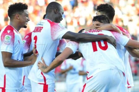الوداد ينتصر وديا على الدفاع الحسني الجديدي