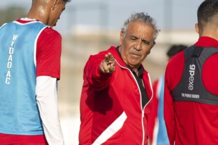 20 لاعبا في لائحة الوداد لمواجهة الفتح الرباطي