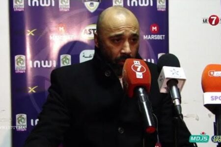 اللقاء الاعلامي لمدرب المغرب الفاسي ” طارق السكيتوي” بعد التعادل أمام شباب السوالم الرياضي