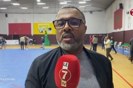 كلاسيكو الوداد والجيش … مدرب الوداد : حنا عائلة وهاد الفوز جاء بمجهودات الجميع