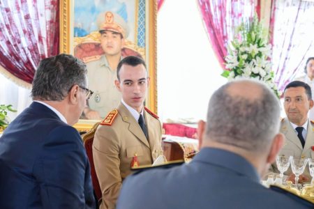 صاحب السمو الملكي ولي العهد الأمير مولاي الحسن يترأس مأدبة غداء أقامها جلالة الملك بمناسبة الذكرى الـ 68 لتأسيس القوات المسلحة الملكية