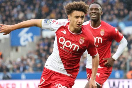 “إلياس بنصغير” يلتحق بأسود دوري أبطال أوروبا