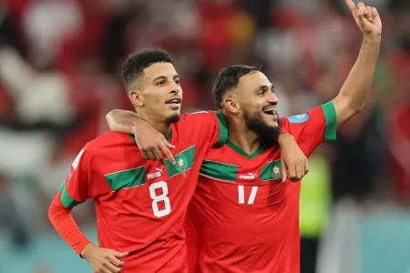 عز الدين اوناحي يلتحق مبكرا بمعسكر الأسود