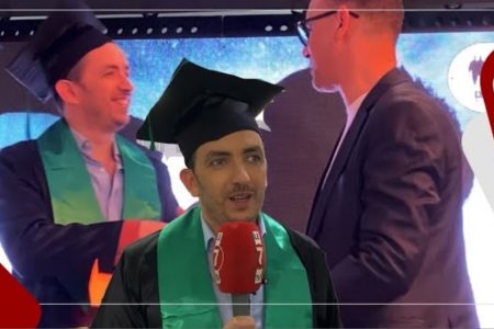 تكريم الإعلامي “أسامة بنجلون” من طرف المدرسة المغربية لعلوم المهندس: هاد التكريم شرف كبير ليا