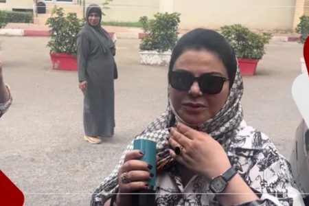 الفنانة ” لطيفة رأفت ” تصل الى المحكمة للإستماع إليها وتصرح: سولو الأستاذ زهراش