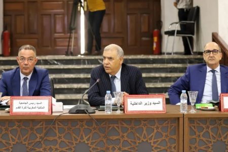 وزير الداخلية يترأس اجتماعا موسعا حول استعدادات مدينة الدار البيضاء لكأس العالم لكرة القدم 2030
