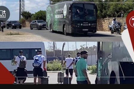 بعد التتويج بلقب كأس العرش…لحظة وصول البطل الرجاء الرياضي الى الأكاديمية وصور تذكارية مع الجماهير