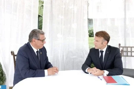ممثلا لجلالة الملك في الذكرى الثمانين لإنزال بروفانس، الرئيس الفرنسي يستقبل السيد أخنوش