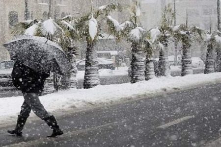 أمطار قوية وثلوج مع انخفاض حاد في درجات الحرارة بعدد من مناطق المملكة
