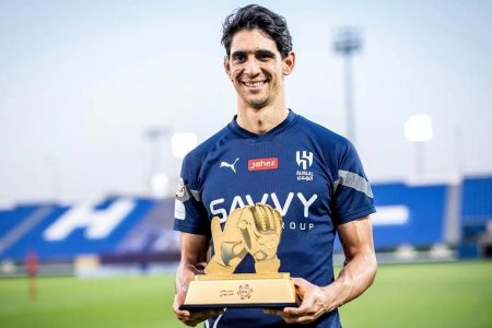 الهلال السعودي يكشف اخر تطورات اصابة بونو