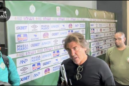 المدرب البرتغالي ” سابينتو ” يرفض الإدلاء بتصريح بعد التعادل أمام الوداد