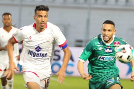 الانتقادات تطال لاعب رجاوي بارز بعد لقاء الديربي