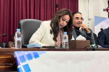 نبيلة الرميلي: موعد افتتاح مركب محمد الخامس / اصلاح ملعبي الرجاء والوداد / إعادة تأهيل مركب الأمل