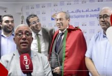 Photo of عبد الكبير اخشيشن: الصحافي الجزائري “هشام عبود” يتعرض للمضايقات لانه صوت عاقل ويرفض الرواية العسكرية