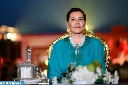 العام الثقافي (قطر- المغرب 2024).. صاحبة السمو الملكي الأميرة للا حسناء، مرفوقة بسعادة الشيخة المياسة بنت حمد آل ثاني ، تدشن بالدوحة الجناح المغربي ” دار المغرب”