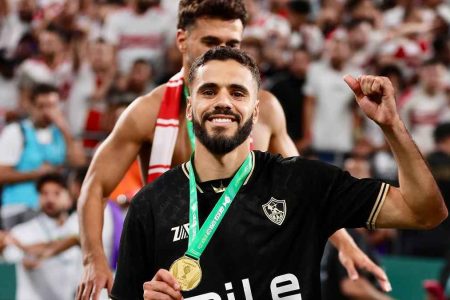 الزمالك يؤجل الحسم في مستقبل محمود بنتايك