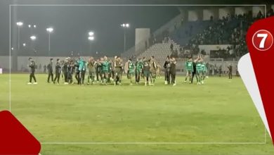 Photo of لاعبو الرجاء يحيون الجماهير ويعتذرون منهم بعد الفوز على صانداونز