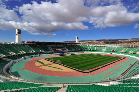 لجنة من “الكاف” تزور أربعة ملاعب مغربية استعدادًا لكأس إفريقيا لأقل من 17 سنة