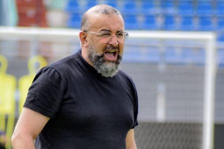 تجربة جديدة لبن شيخة بالدوري المصري