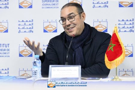 محمد أوزين: “موت السياسة” في المغرب ودور الأحزاب في إحياء الوعي السياسي
