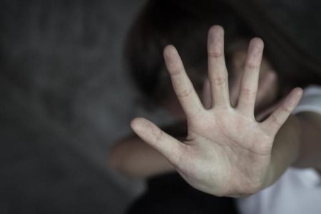 “حياة بلا خوف”…. شعار ندوة علمية لمكافحة العنف ضد المهاجرات في إسبانيا
