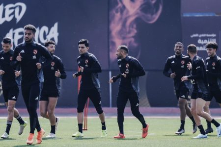 بن شرقي على رأس قائمة الأهلي تأهبا لمواجهة الزمالك