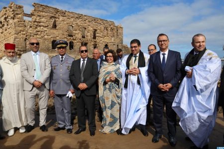 زيارة تاريخية لوزيرة الثقافة الفرنسية إلى الأقاليم الجنوبية: تجديد الدعم الفرنسي لمغربية الصحراء