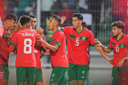 مباراة مرتقبة لأسود الأطلس أمام نيجيريا استعدادا للكان
