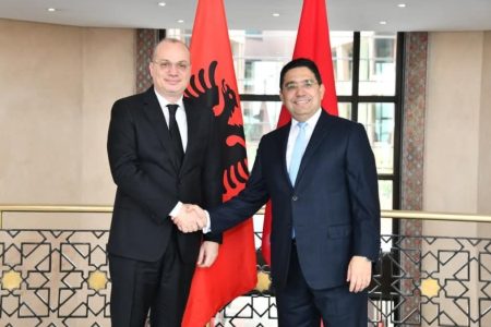 المغرب وألبانيا يجددان تأكيد التزامهما بتعزيز تميز علاقاتهما الثنائية