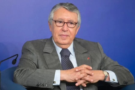 محمد بنعيسى: رحيل الوزير العاشق للثقافة وصوت الدبلوماسية المغربية