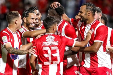 الوداد يفتقد أحد نجومه أمام الفتح بسبب الإيقاف