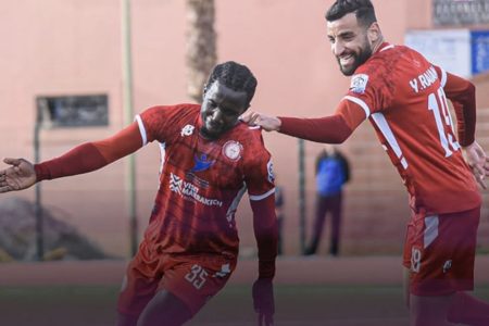 الكوكب المراكشي يدك شباك سطاد المغربي بثلاثية و يعزز صدارته لترتيب الدوري المغربي 2