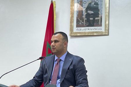 قضية التشهير والابتزاز: القضاء يضمن حقوق الموقوفين وسط تأكيد على حماية الأطفال