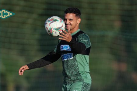 المعموري : ” رحيمي بمثابة أخ لي ، و هدفنا التتويج بلقب كأس العرش.”