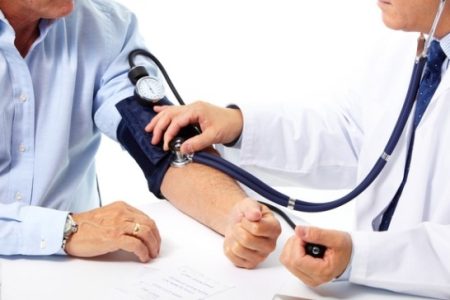 قافلة أمل في أقواس بريش: أكثر من ألف مستفيد من خدمات طبية شاملة وسط ترحيب شعبي واسع