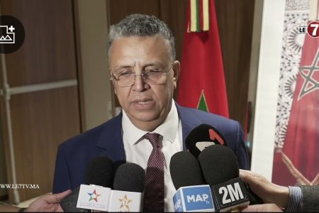 عبد اللطيف وهبي يكشف تفاصيل مخرجات اجتماع تتبع مخطط تنزيل القانون المتعلق بالعقوبات البديلة