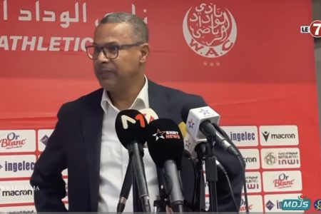 الشابي:” تأخرت في إجراء التغييرات لأنني لم أود المجازفة، و الرجاء في حاجة ماسة إلى لاعبين كبار يتحملون الضغط.”