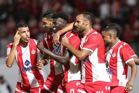 لاعبان بارزان يعودان إلى تداريب الوداد