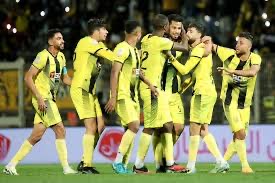 Photo of المغرب الفاسي يُغري لاعبيه بالمنح المالية لخطف مقعد إفريقي